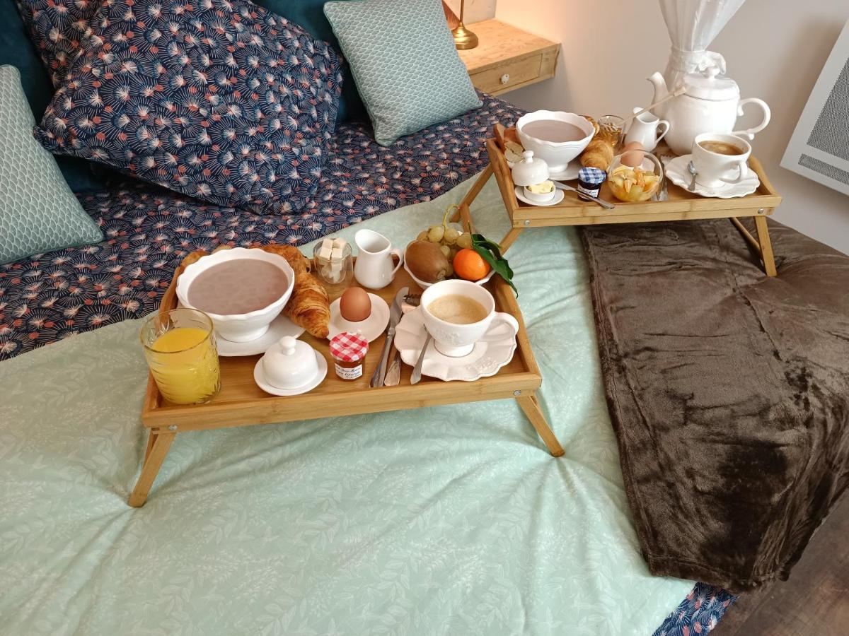 Le Maréchal Duplex - Appartement Cosy avec Baignoire spa Balnéo - CAEN hyper Centre Extérieur photo