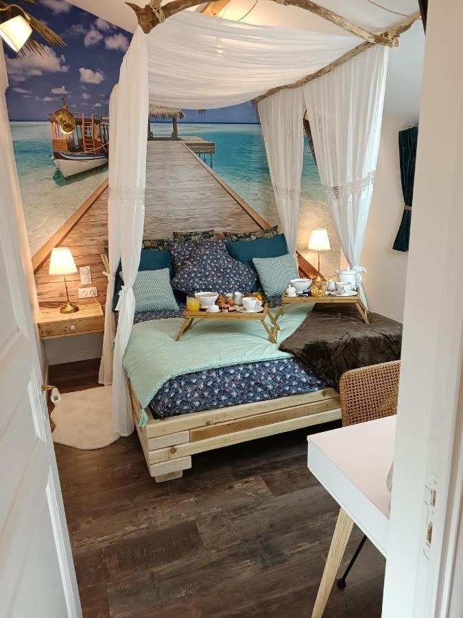 Le Maréchal Duplex - Appartement Cosy avec Baignoire spa Balnéo - CAEN hyper Centre Extérieur photo
