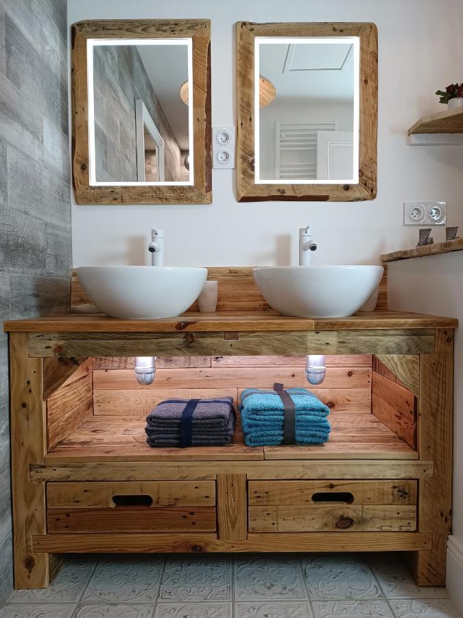 Le Maréchal Duplex - Appartement Cosy avec Baignoire spa Balnéo - CAEN hyper Centre Extérieur photo