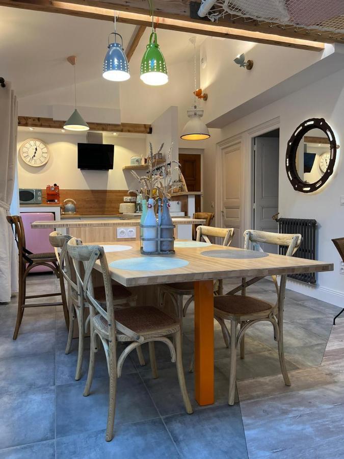 Le Maréchal Duplex - Appartement Cosy avec Baignoire spa Balnéo - CAEN hyper Centre Extérieur photo