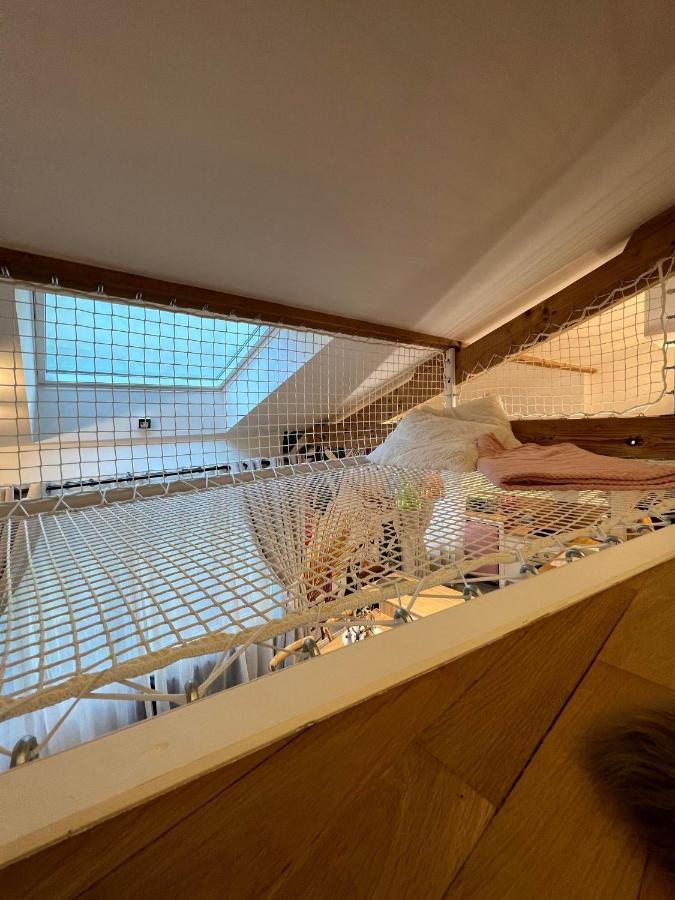 Le Maréchal Duplex - Appartement Cosy avec Baignoire spa Balnéo - CAEN hyper Centre Extérieur photo