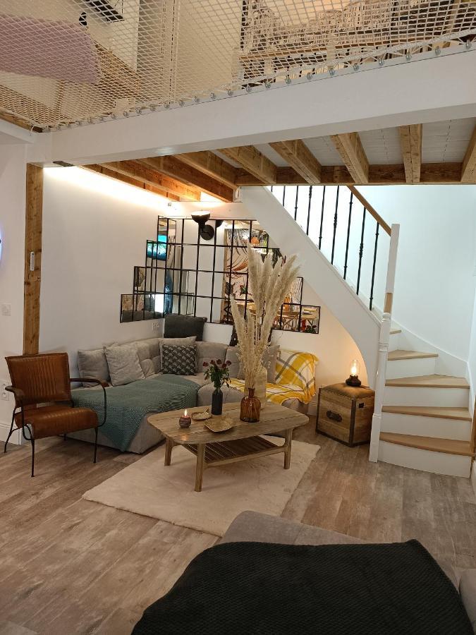 Le Maréchal Duplex - Appartement Cosy avec Baignoire spa Balnéo - CAEN hyper Centre Extérieur photo